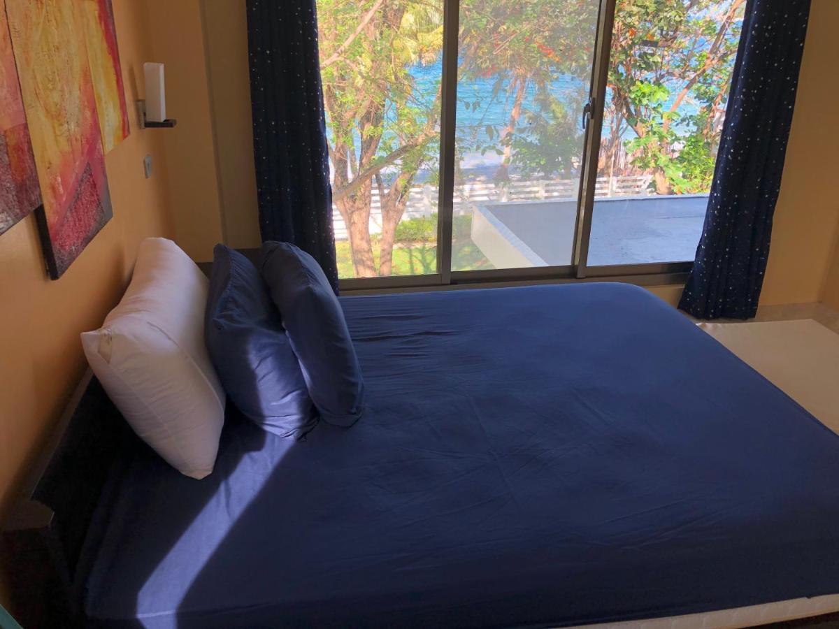 Amami Beachfront Villa With Private Beach Puerto Galera Εξωτερικό φωτογραφία