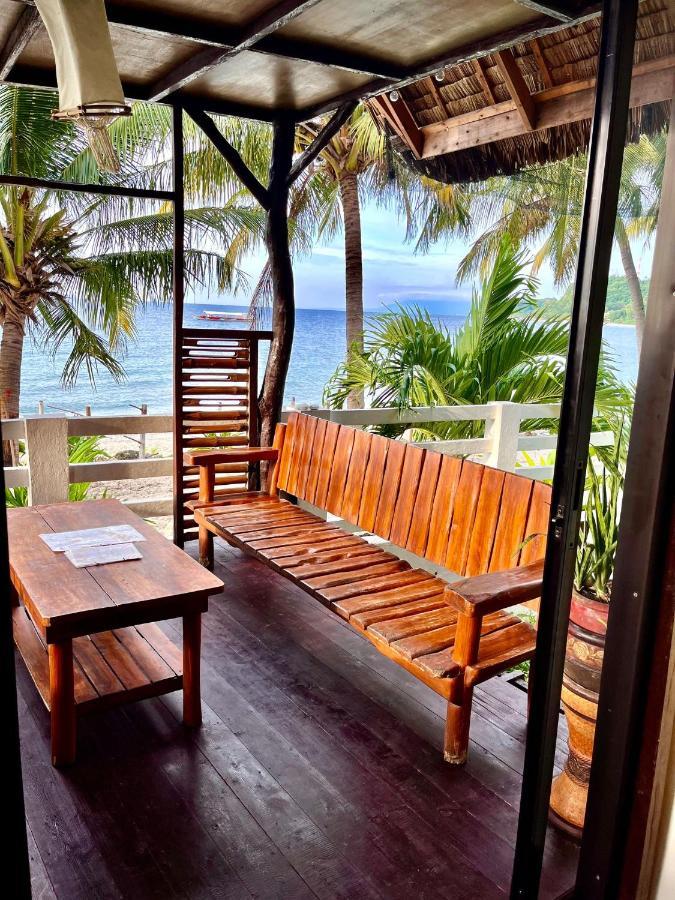 Amami Beachfront Villa With Private Beach Puerto Galera Εξωτερικό φωτογραφία