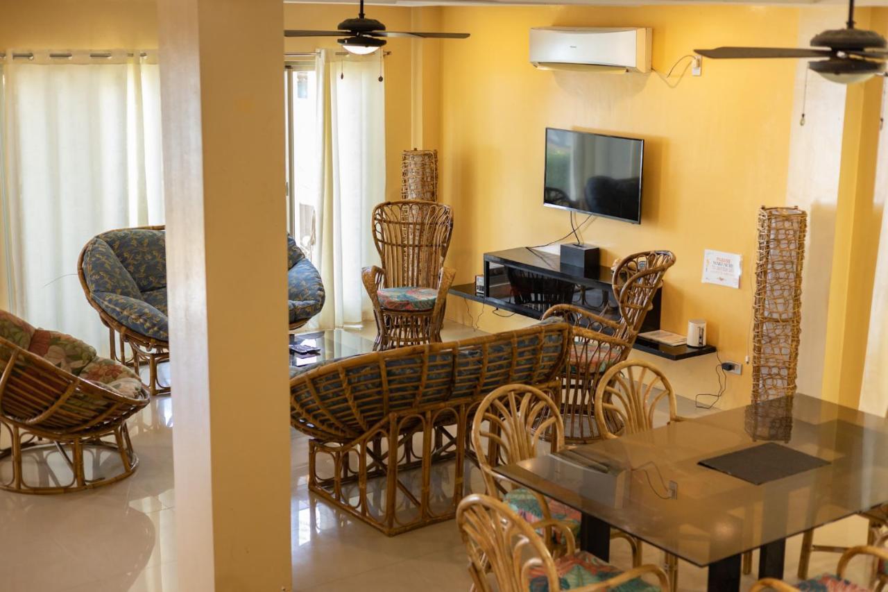 Amami Beachfront Villa With Private Beach Puerto Galera Εξωτερικό φωτογραφία