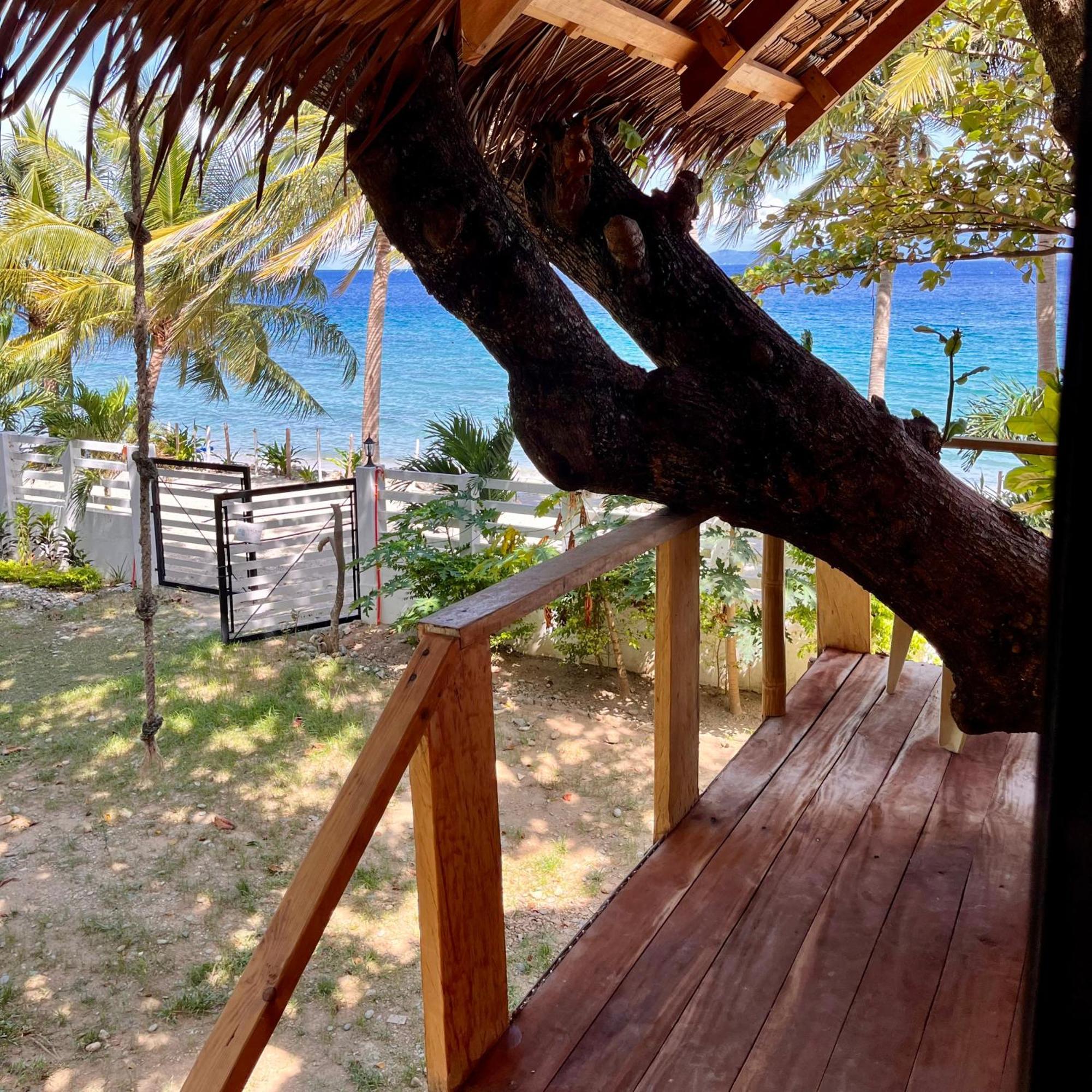 Amami Beachfront Villa With Private Beach Puerto Galera Εξωτερικό φωτογραφία