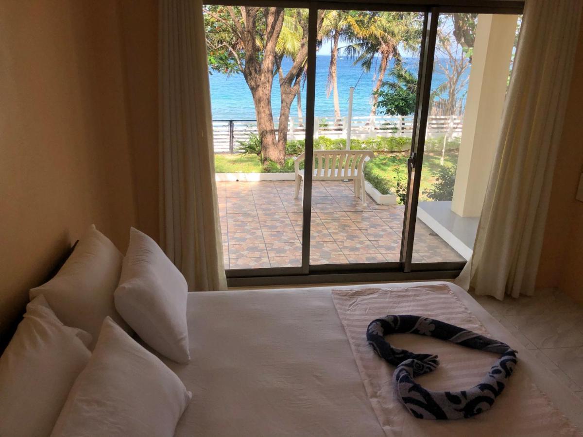 Amami Beachfront Villa With Private Beach Puerto Galera Εξωτερικό φωτογραφία